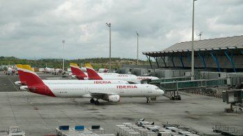 Iberia es una de las aerolíneas que ofrece vuelos baratos con destino a distintas ciudades de Europa. Iberia es una de las aerolíneas que ofrece vuelos baratos con destino a distintas ciudades de Europa.