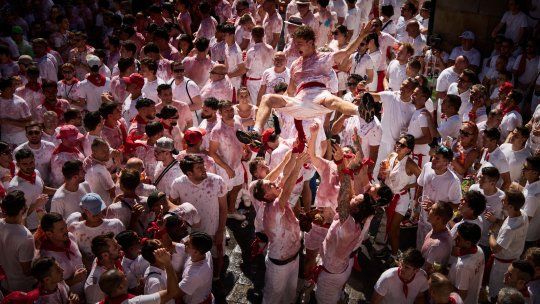 Caos en las fiestas de Navarra: 50 heridos por una explosión de pirotecnia