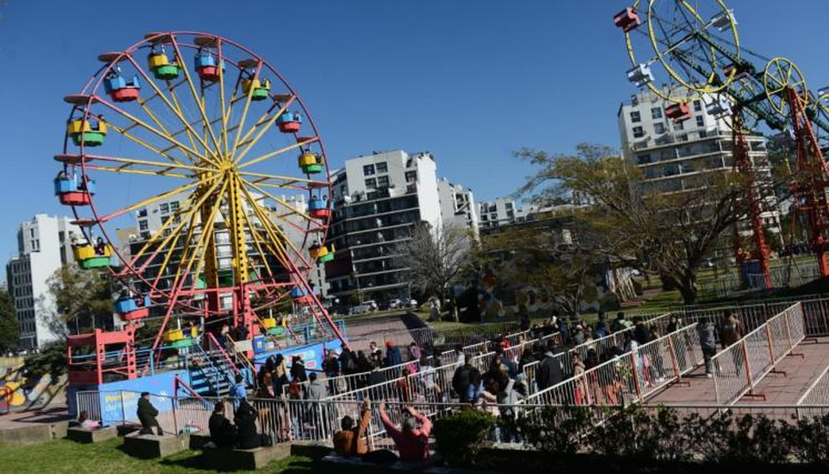Una propuesta gratuita para disfrutar del finde del Día del Niño a puro juego y diversión. Una propuesta gratuita para disfrutar del finde del Día del Niño a puro juego y diversión.