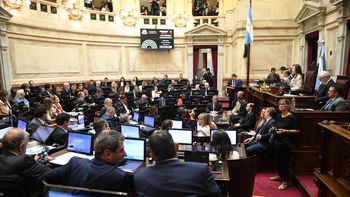Interna de LLA en el Senado: Glencore vs. Vicuña por Ley de Glaciares