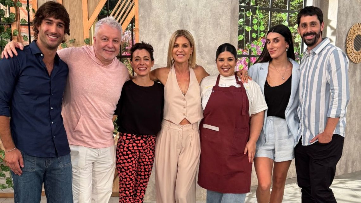 Sin Jimena Monteverde, Escuela de Cocina perdió rating al mando de Eugenia Tobal, y en Canal 9 ya lo dan por terminado tras pocas semanas al aire. Sin Jimena Monteverde, Escuela de Cocina perdió rating al mando de Eugenia Tobal, y en Canal 9 ya lo dan por terminado tras pocas semanas al aire. 