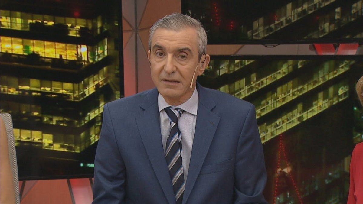 Nelson Castro parte a Medio Oriente y preocupa a la audiencia. &nbsp;