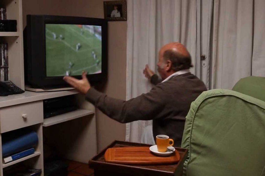 Tano Pasman verá River Belgrano medicado