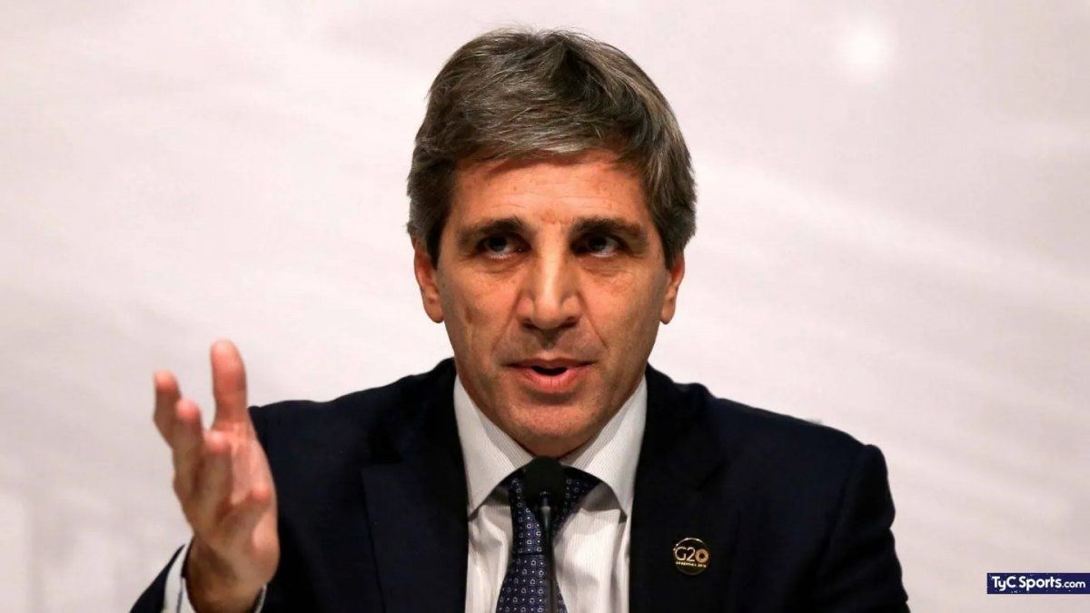 Luis Caputo, ministro de Economía Luis Caputo, ministro de Economía