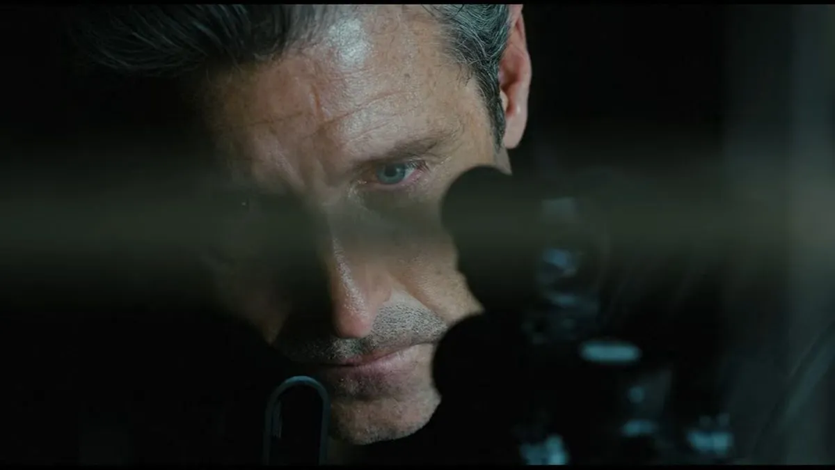 A pesar de las críticas mixtas, la serie es un éxito en streaming, atrapando al público con suspenso y secretos familiares. A pesar de las críticas mixtas, la serie es un éxito en streaming, atrapando al público con suspenso y secretos familiares.