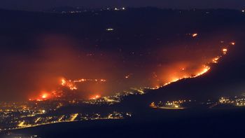 Incendios en el norte de Israel tras los cohetes lanzados por Hezbollah. Incendios en el norte de Israel tras los cohetes lanzados por Hezbollah.