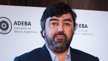 Jorge Asis habló de un Lobo de los Medios y muchos miraron hacia Juan Cruz Ávila, ¿por qué será? Jorge Asis habló de un Lobo de los Medios y muchos miraron hacia Juan Cruz Ávila, ¿por qué será?