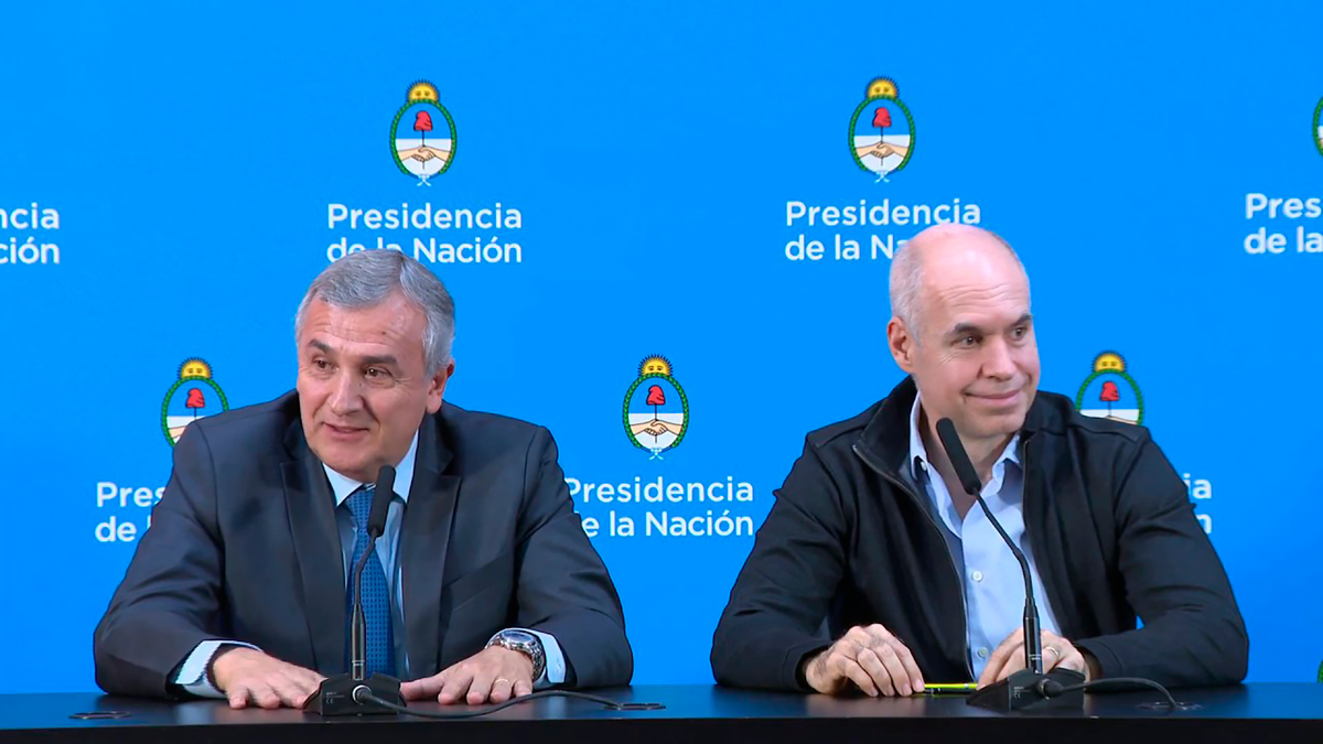 Morales junto a Larreta.