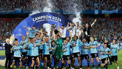 Racing sueña con otra copa pero podría darse un cuádruple empate en puntos