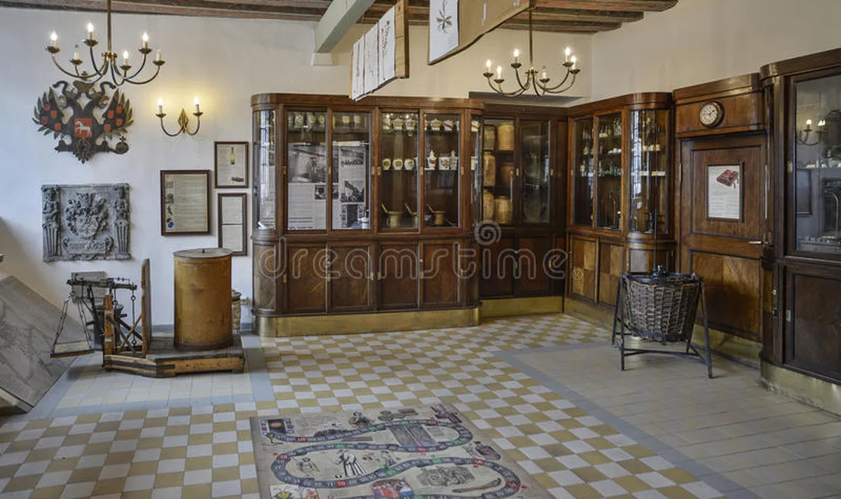 Interior de la farmacia de más de 600 años.