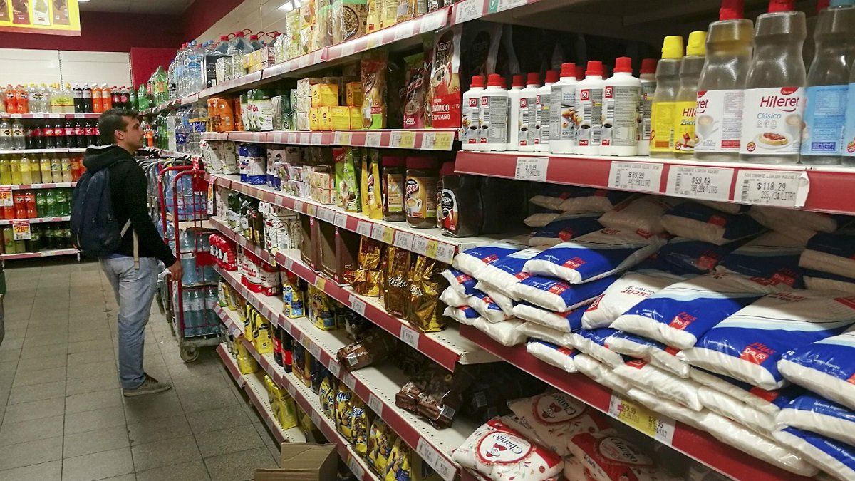 Fundación Capital afirma que la recuperación del consumo privado será tema 2025.