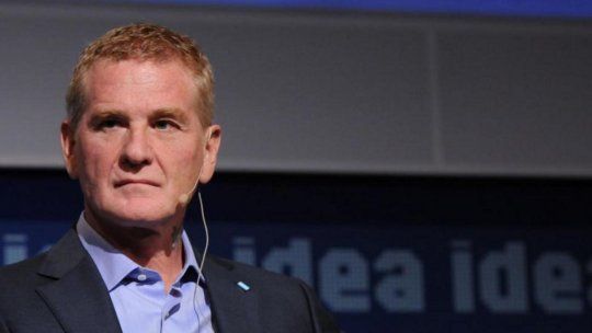 Alfredo Coto tiene oferta para desbancar a Francisco De Narváez en la pelea por Carrefour Argentina... ¿Lo logrará? Alfredo Coto tiene oferta para desbancar a Francisco De Narváez en la pelea por Carrefour Argentina... ¿Lo logrará?