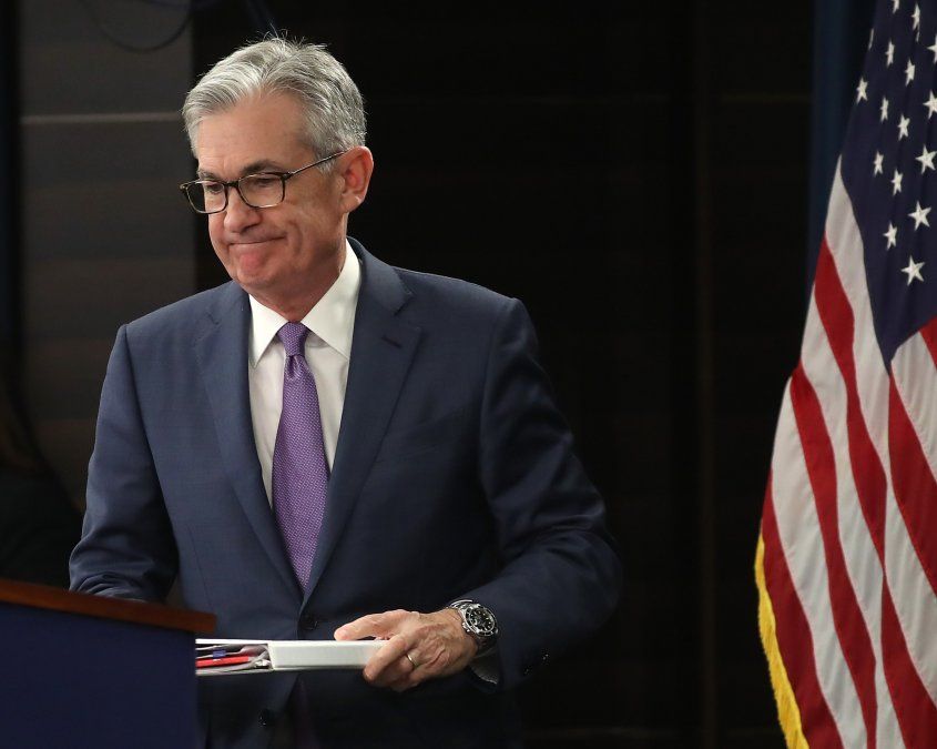 El aumento en el empleo podría ralentizar la baja de tasas de interés de la Fed.