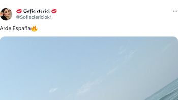 Sofia Clerici en Marbella, España. Falta Martín Insaurralde en la forto. Sofia Clerici en Marbella, España. Falta Martín Insaurralde en la forto.