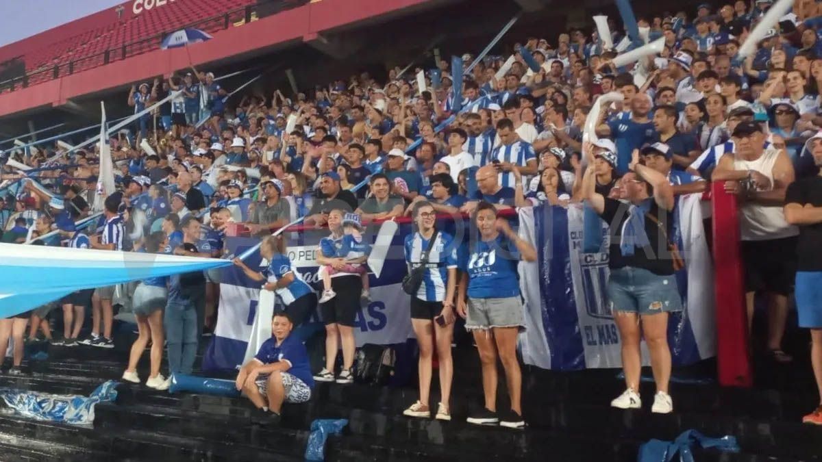 ArgentinoMonte Maíz tuvo un histórico debut en Copa Argentina frente a Boca pero sufrióla muerte de un hincha durante el regreso a Córdoba.&nbsp;(Foto:Gentileza: Aires de Santa Fe)