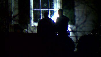 Ataque contra la casa del vice de Trump, JD Vance, con un martillo