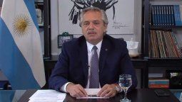 altText(Reprobado, Alberto F. buscó revertir su imagen en Davos (y un 'palito' a Macri))}