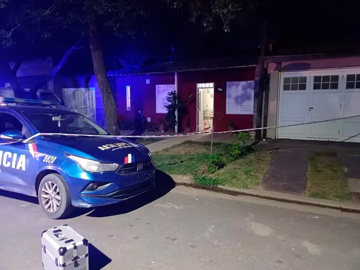 La casa en Villa Constitución, Santa Fe, donde ocurrió el matricidio. La casa en Villa Constitución, Santa Fe, donde ocurrió el matricidio.