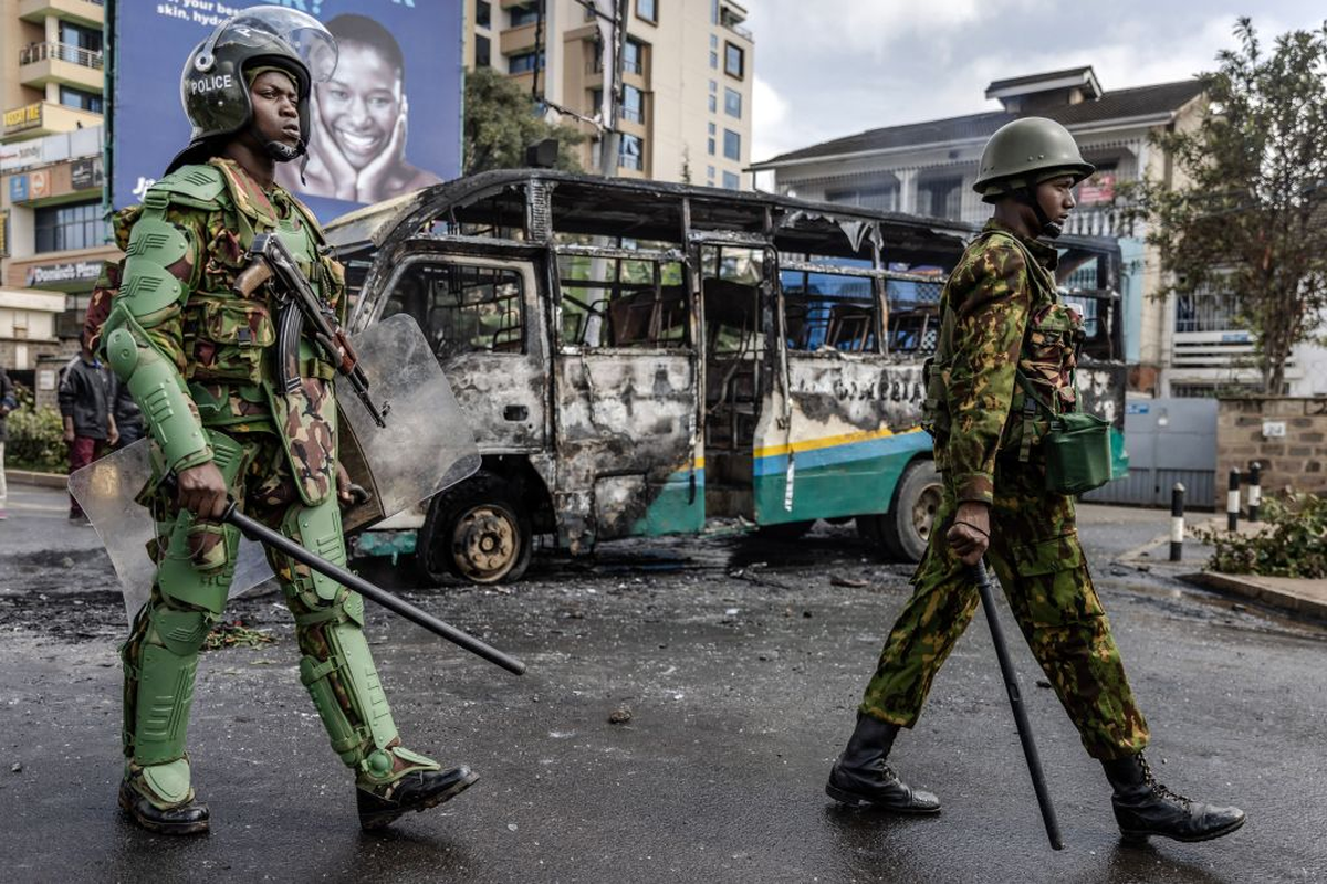 China ya habría formado a casi 3.000 policías en el extranjero, sobre todo en países africanos. China ya habría formado a casi 3.000 policías en el extranjero, sobre todo en países africanos.