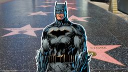 Batman pronto será el primer superhéroe en recibir una estrella en el Paseo de la Fama. Se reconocerá su impacto en el cine y en la cultura por más de 85 años. Batman pronto será el primer superhéroe en recibir una estrella en el Paseo de la Fama. Se reconocerá su impacto en el cine y en la cultura por más de 85 años.