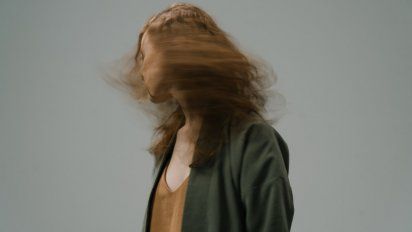 Niebla mental: A Harvard le preocupa la atención y memoria