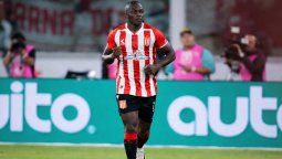 Estupor en Boca por Edwuin Cetré: Diego Monroig contradijo a Tato Aguilera