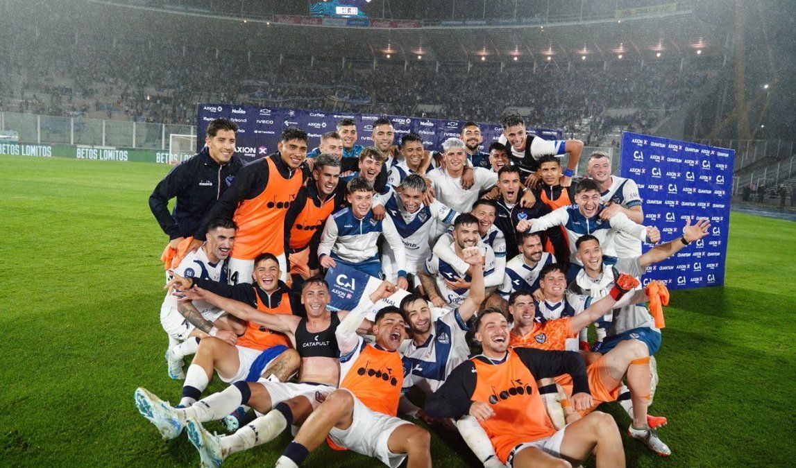 Vélez sueña con el doblete