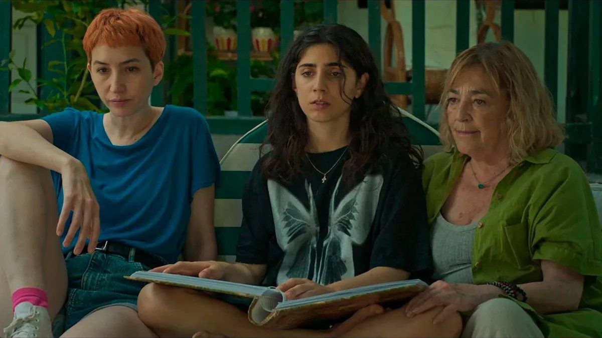Como el Mar: Las protagonistas del film presentado en Miami: Carmen Maura, Zoe Hochbaum y Sofía Castiglione.