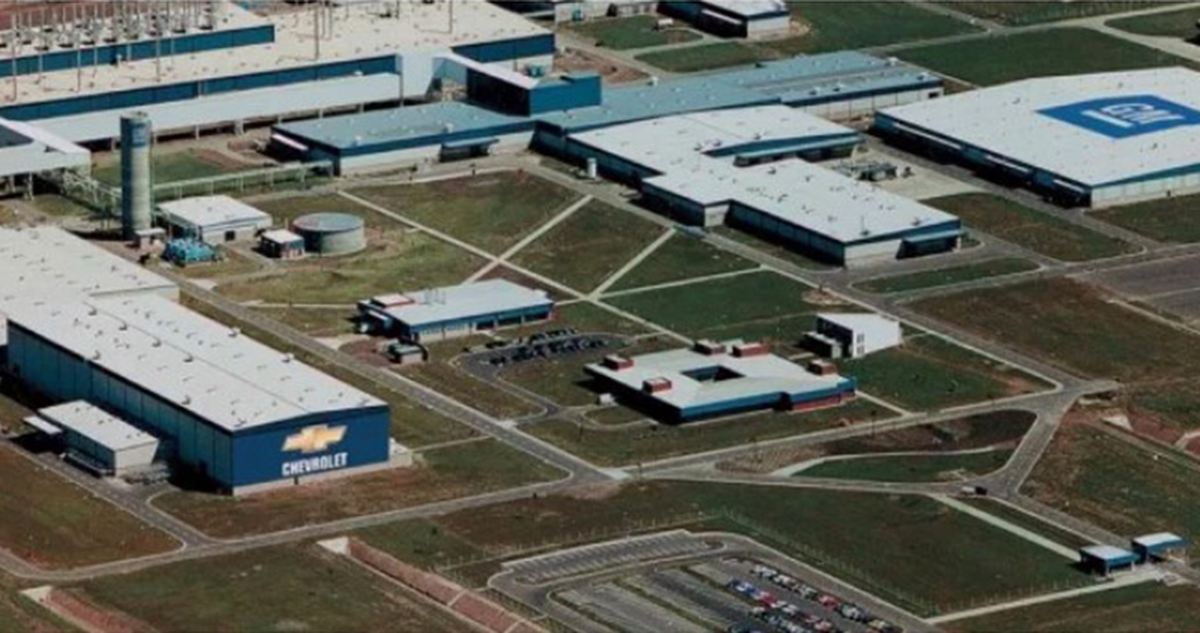 El parate de General Motors en Alvear se debe a la falta de piezas importadas que impiden seguir con la producción. El parate de General Motors en Alvear se debe a la falta de piezas importadas que impiden seguir con la producción.