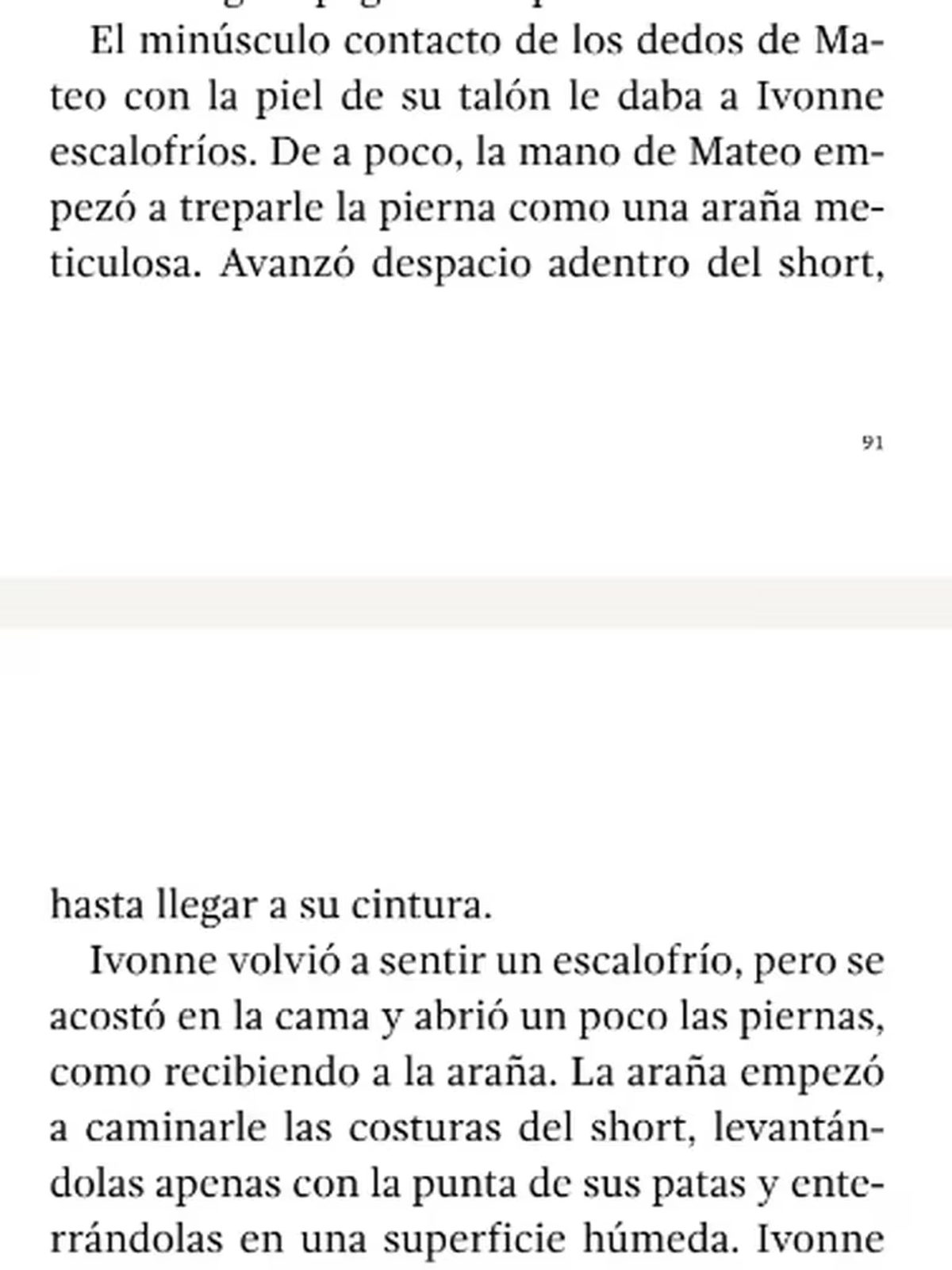 El libro relata escenas de sexo. El libro relata escenas de sexo.