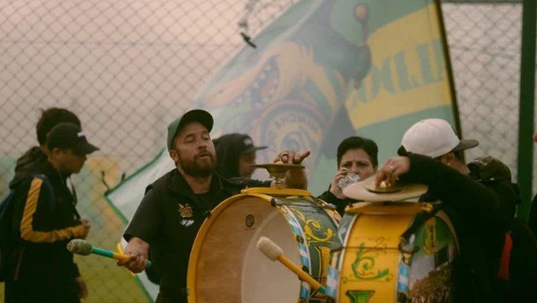 Caos en Aldosivi: los hinchas terminaron cara a cara con Farré