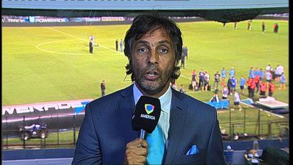 Twitter ardió con el relato de Gustavo López en Racing