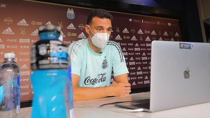 Scaloni de mala racha: es Covid positivo y no irá a Chile