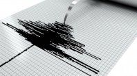 Doble advertencia en Japón tras terremoto. Doble advertencia en Japón tras terremoto.