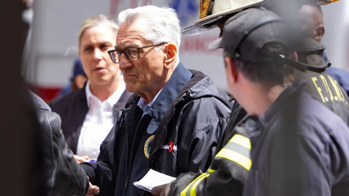 La cita es el 20 de febrero. La plataforma: Netflix. La promesa: un viaje sin retorno por los laberintos del poder y la conspiración. La cita es el 20 de febrero. La plataforma: Netflix. La promesa: un viaje sin retorno por los laberintos del poder y la conspiración.