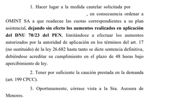La misma jueza que dio lugar a un recurso de amparo y dejó sin efecto el aumento de la prepaga del Hospital Italiano por efecto del DNU, concedió también casi en idénticos términos, una cautelar contra OMINT. La misma jueza que dio lugar a un recurso de amparo y dejó sin efecto el aumento de la prepaga del Hospital Italiano por efecto del DNU, concedió también casi en idénticos términos, una cautelar contra OMINT.