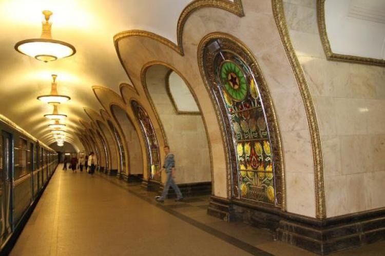 metro moscu.jpg