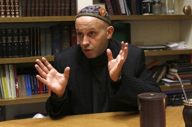 Las contrataciones de helicópteros por parte del ministerio que conduce Bergman, en la mira.