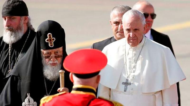 El Papa católico y el Patriarca de toda Georgia.