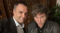 Una vez más, Javier Milei salió con los tapones de punta por Manuel Adorni y le pegó duro al periodismo. Pobre Luis Majul, víctima del enojo presidencial... Foto: Instagram Una vez más, Javier Milei salió con los tapones de punta por Manuel Adorni y le pegó duro al periodismo. Pobre Luis Majul, víctima del enojo presidencial... Foto: Instagram