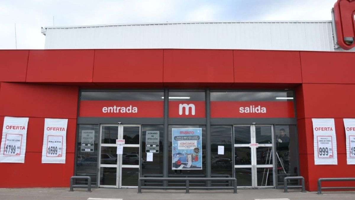 Clausuran el supermercado Makro por presencia de ratas