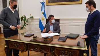 Sergio Massa firmó la resuloción y vuelve la presencialidad a la Cámara de Diputados. Sergio Massa firmó la resuloción y vuelve la presencialidad a la Cámara de Diputados.