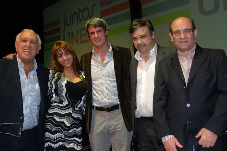 Ricardo Gil Lavedra, Victoria Donda, Alfonso Prat Gay, Sergio Abrevaya y Héctor Tumini.