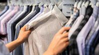 La venta de indumentaria cayó 7% interanual en el segundo bimestre del año. /Foto:BLOOMBERG FINANCE LP/Forbes La venta de indumentaria cayó 7% interanual en el segundo bimestre del año. /Foto:BLOOMBERG FINANCE LP/Forbes