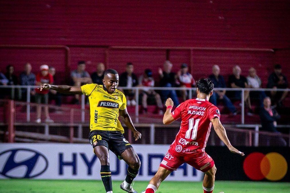 Argentinos Juniors vs Barcelona SC por fase 2 de Copa LibertadoresFOTO DE X DE BARCELONA SC