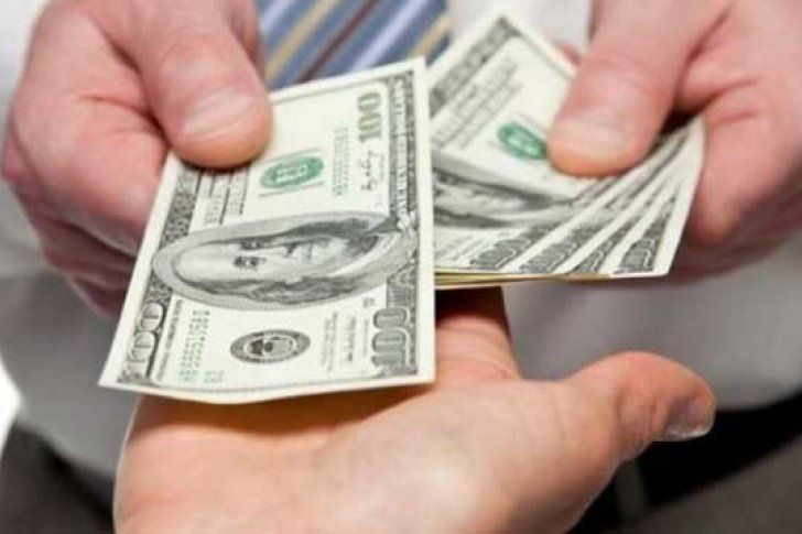 El BCRA volvió a licitar US$100 millones por orden del Tesoro nacional, que está inyectando al mercado parte de los dólares que el FMI le giró como asistencia financiera.