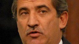 altText(Urribarri ya siente que Massa amenaza su proyecto presidencial)}