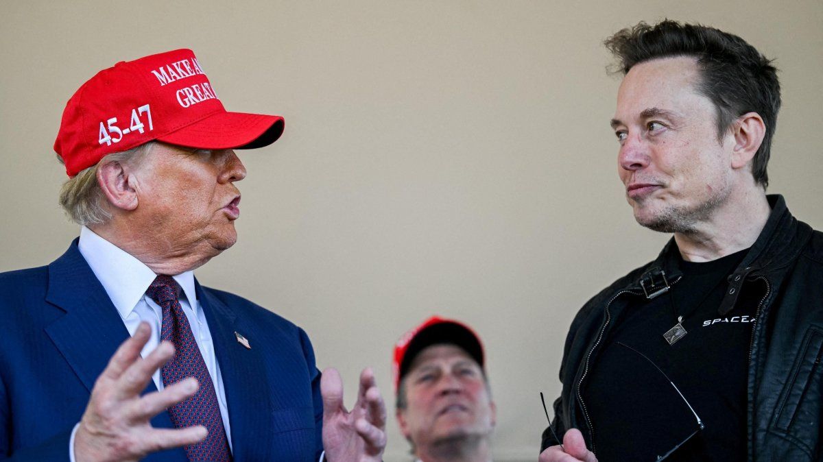 Donald Trump y Elon Musk, 2 ególatras abordan una difícil convivencia.