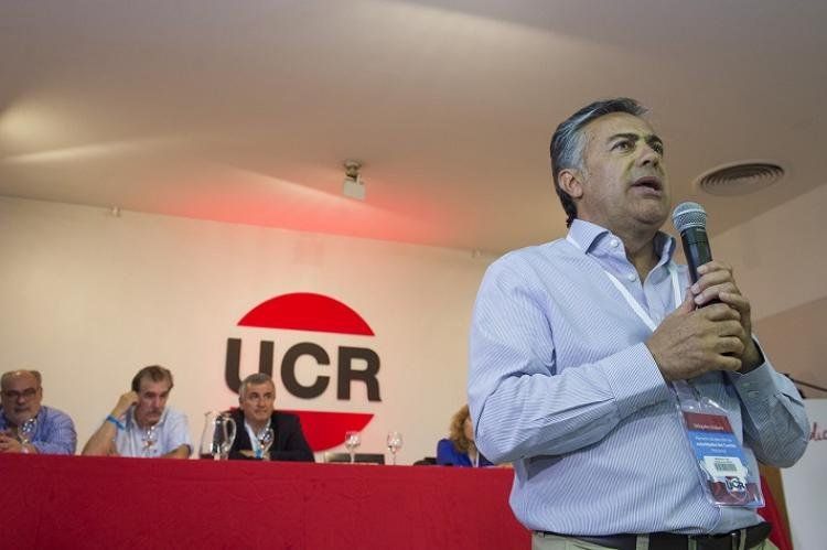 En la UCR están divididos por el tema Evo Morales.