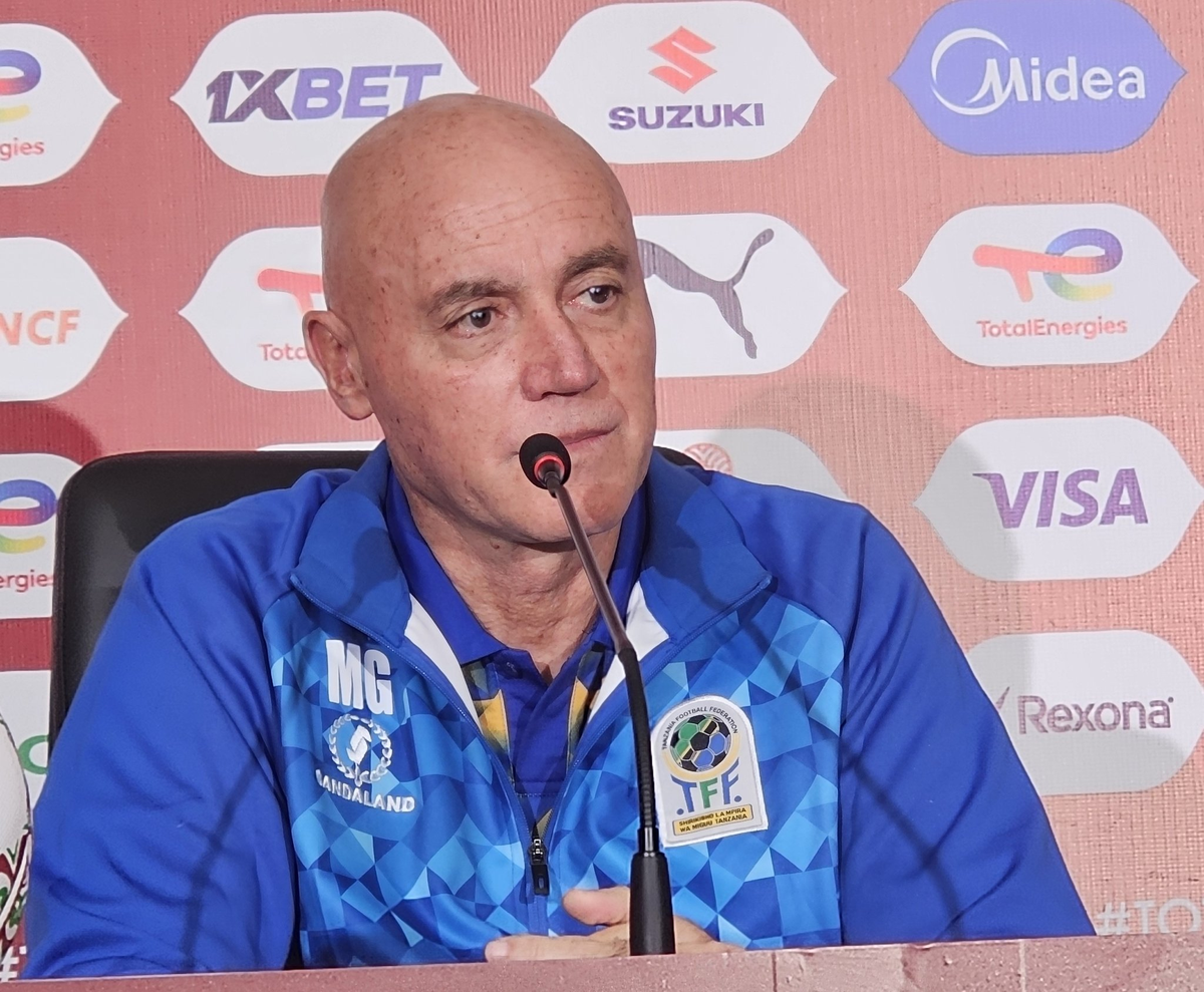 Miguel Gamondi, entrenador argentino de la selección de Tanzania. Miguel Gamondi, entrenador argentino de la selección de Tanzania.